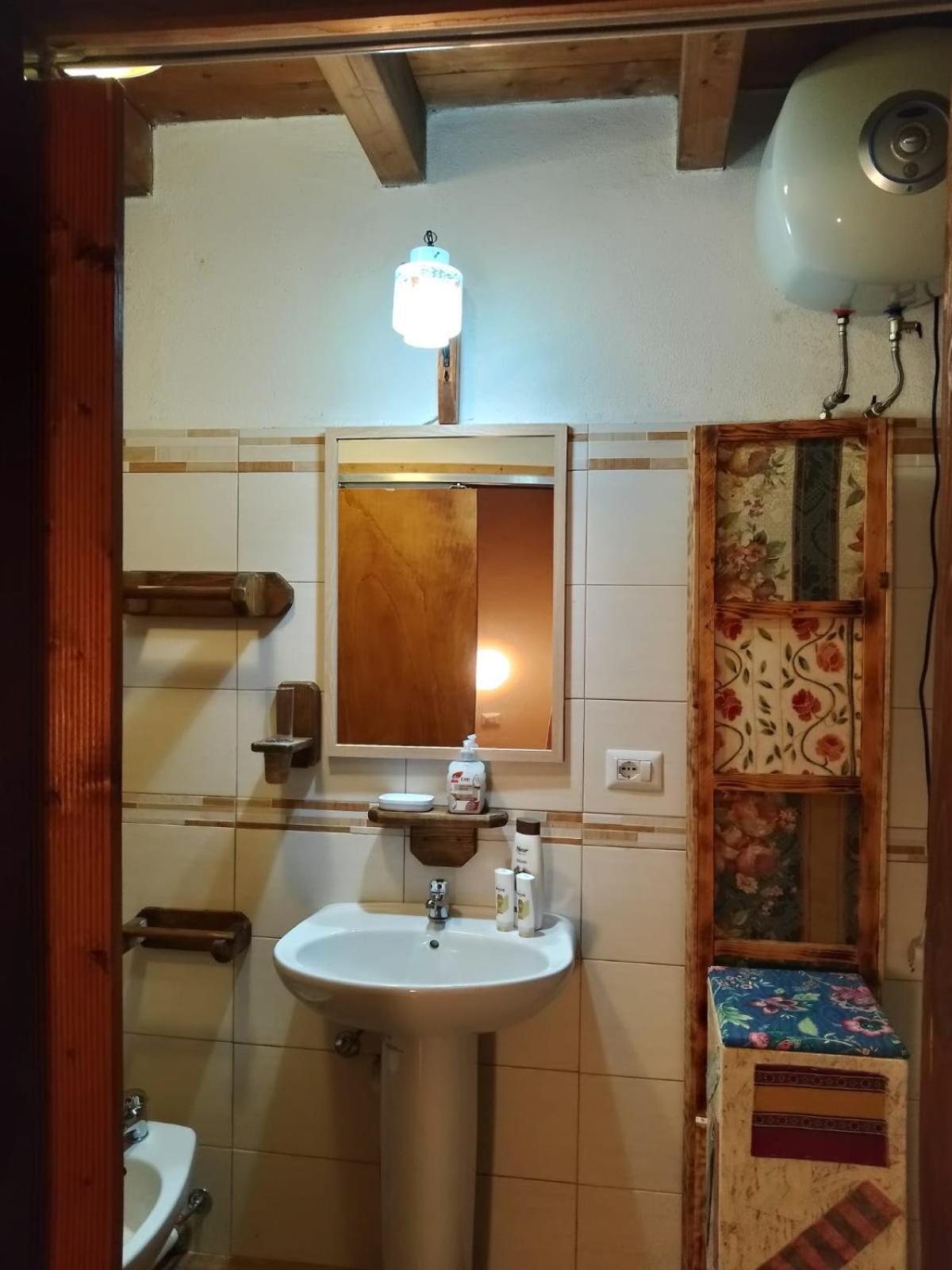 Casa Vacanza Su Niu Villa Iglesias Bagian luar foto